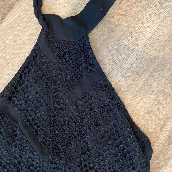 Top - Picture 2 of 3